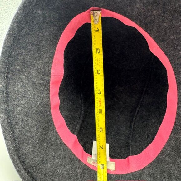 J. Crew Women's SZ S/M 100% Wool Charcoal Gray Cloche Bucket Short-Brim Hat Pink - Picture 8 of 9